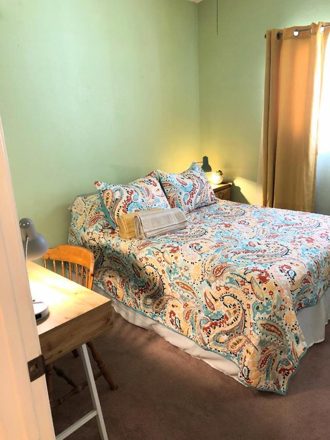 Festive Haven Room Hemet Zewnętrze zdjęcie